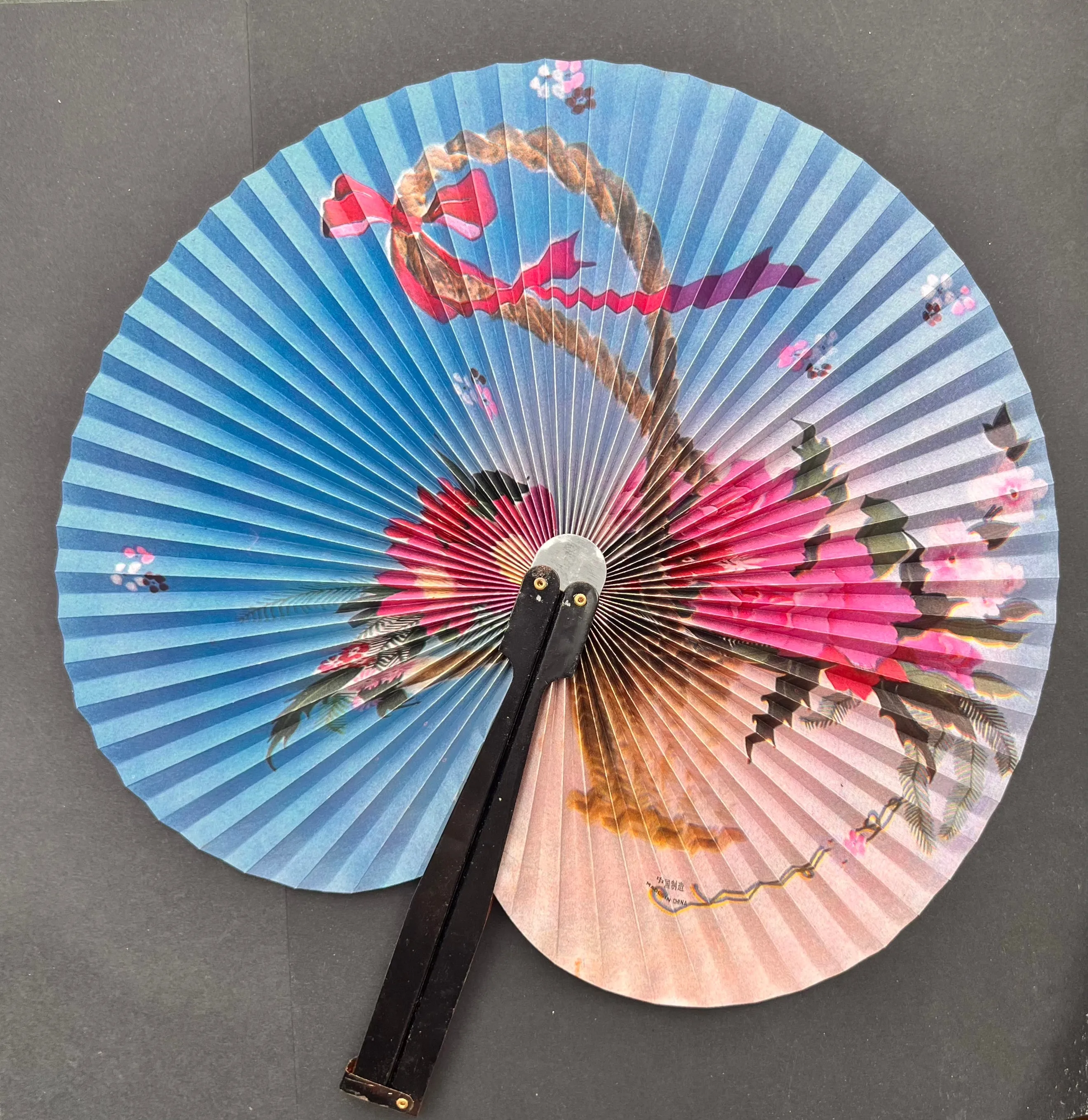 Lovely Vintage Fold Up Portable Pocket Fans