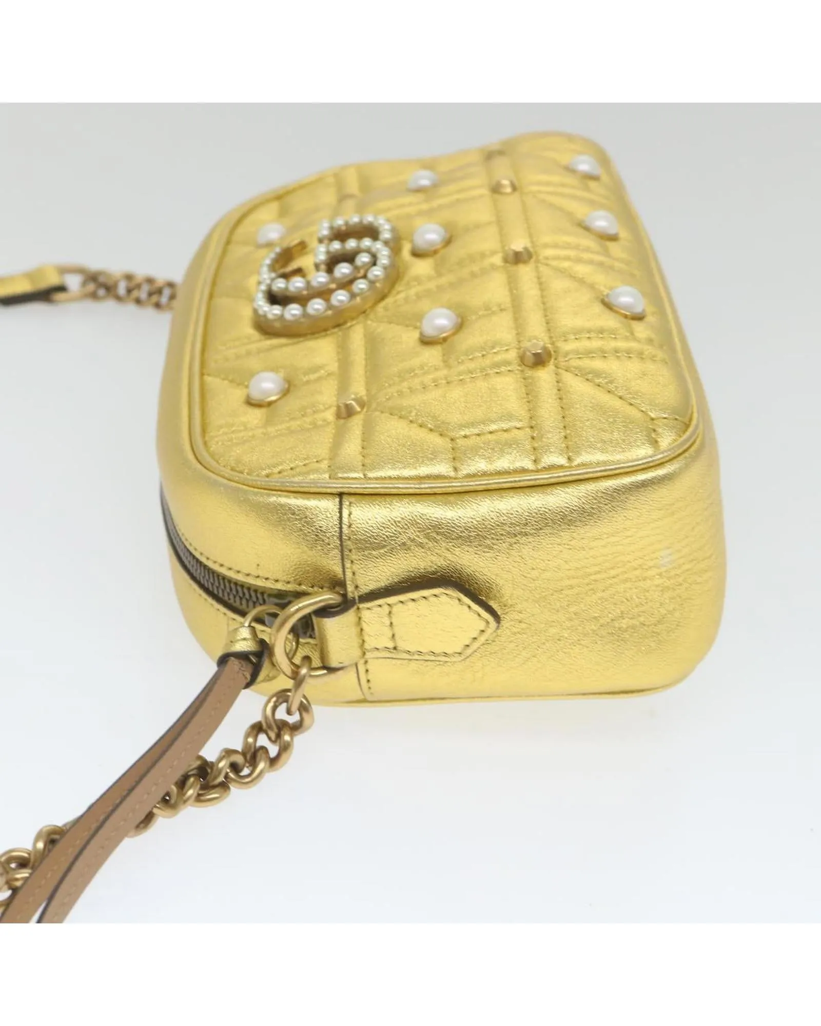 Quilted Leather Shoulder Bag with Gold Tone Hardware - Italian Made (ar10683)