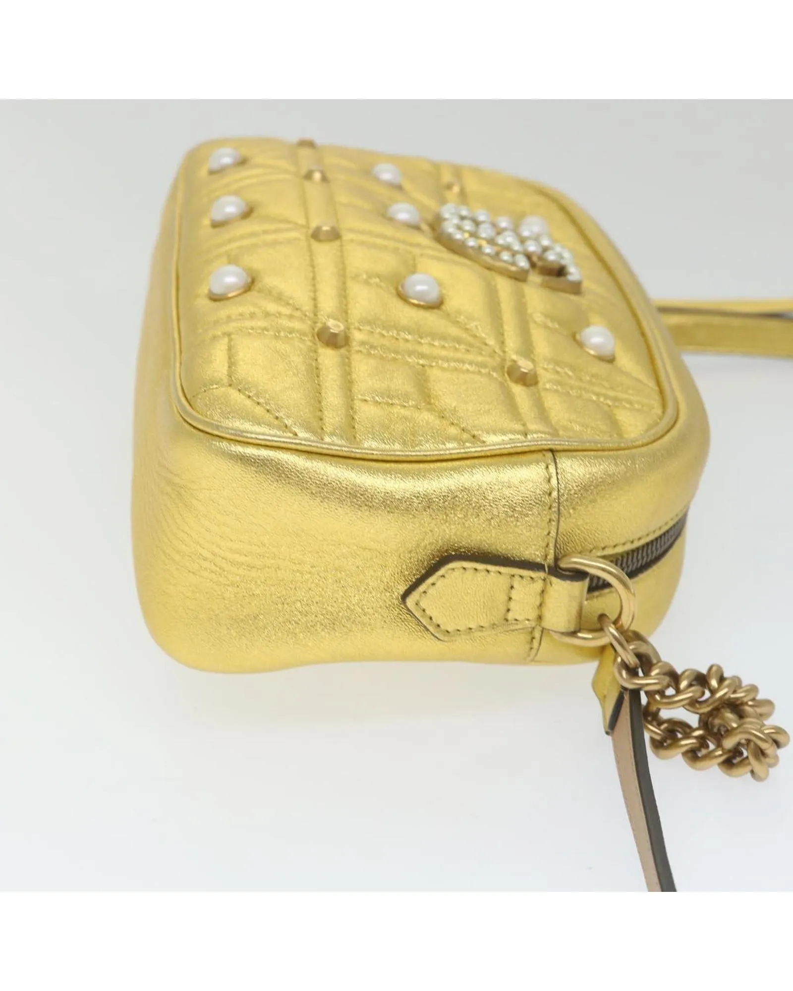 Quilted Leather Shoulder Bag with Gold Tone Hardware - Italian Made (ar10683)